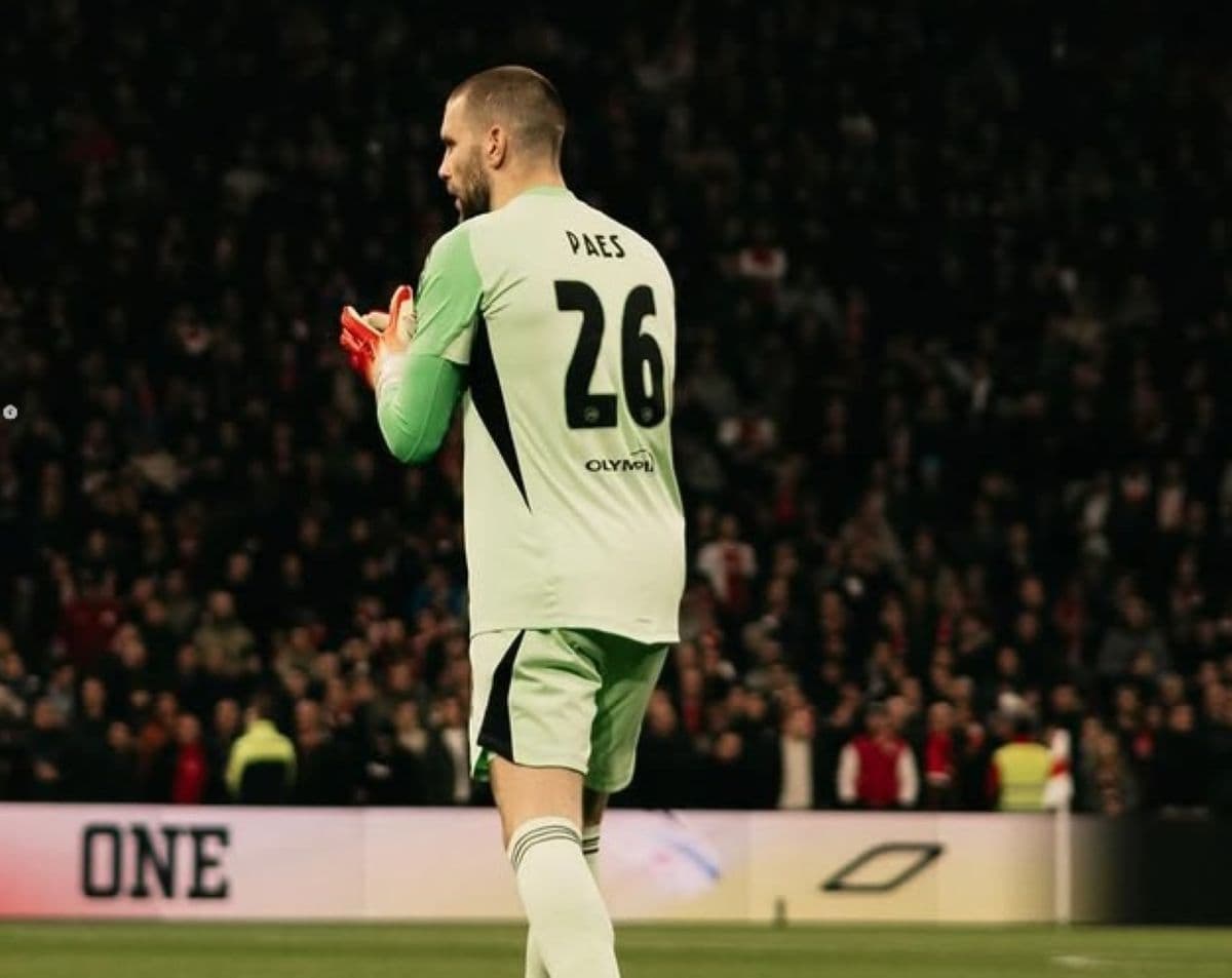 Maarten Paes Bongkar Pesan Singkat Fred Grim Sebelum Debut Bersama Ajax Amsterdam Maarten Paes Bongkar Pesan Singkat Fred Grim Sebelum Debut Bersama Ajax Amsterdam