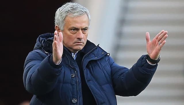 Kisah Kontroversial Jose Mourinho, Pelatih yang Tak Suka Pemainnya Ikut Berpuasa Ramadhan Kisah Kontroversial Jose Mourinho, Pelatih yang Tak Suka Pemainnya Ikut Berpuasa Ramadhan