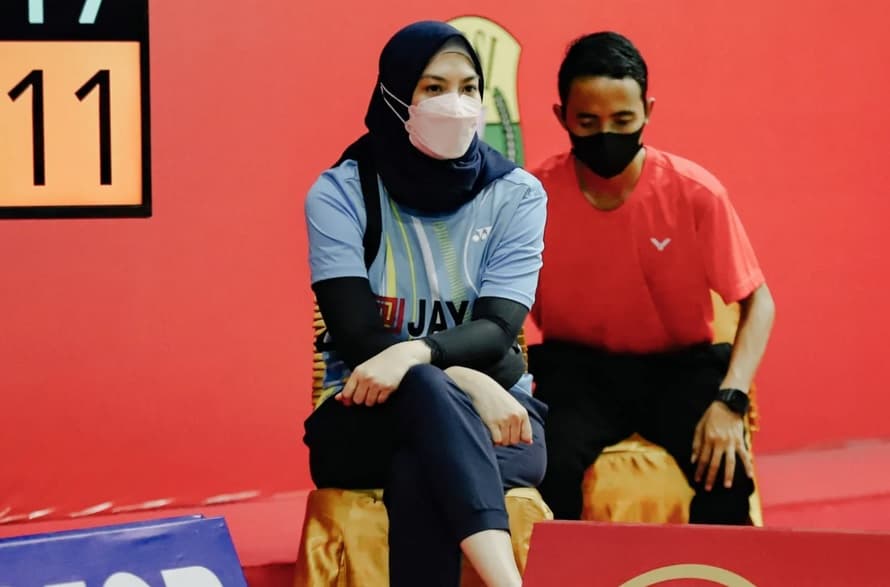 Kisah Mualaf Pebulu Tangkis Adriyanti Firdasari, Temukan Kedamaian Spiritual dan Makna Baru Usai Gantung Raket Kisah Mualaf Pebulu Tangkis Adriyanti Firdasari, Temukan Kedamaian Spiritual dan Makna Baru Usai Gantung Raket