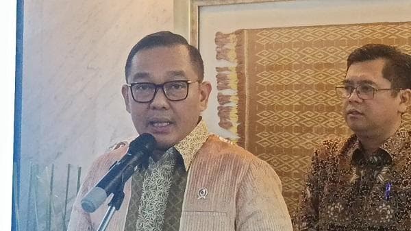 Kejar Target Investasi Rp13.000 Triliun, Pemerintah Permudah Izin Usaha Lewat Sistem OSS Kejar Target Investasi Rp13.000 Triliun, Pemerintah Permudah Izin Usaha Lewat Sistem OSS