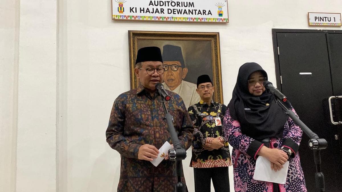 185 Lapangan Padel Belum Berizin, Pramono: Tak Ada Toleransi, Tindak Tegas! 185 Lapangan Padel Belum Berizin, Pramono: Tak Ada Toleransi, Tindak Tegas!