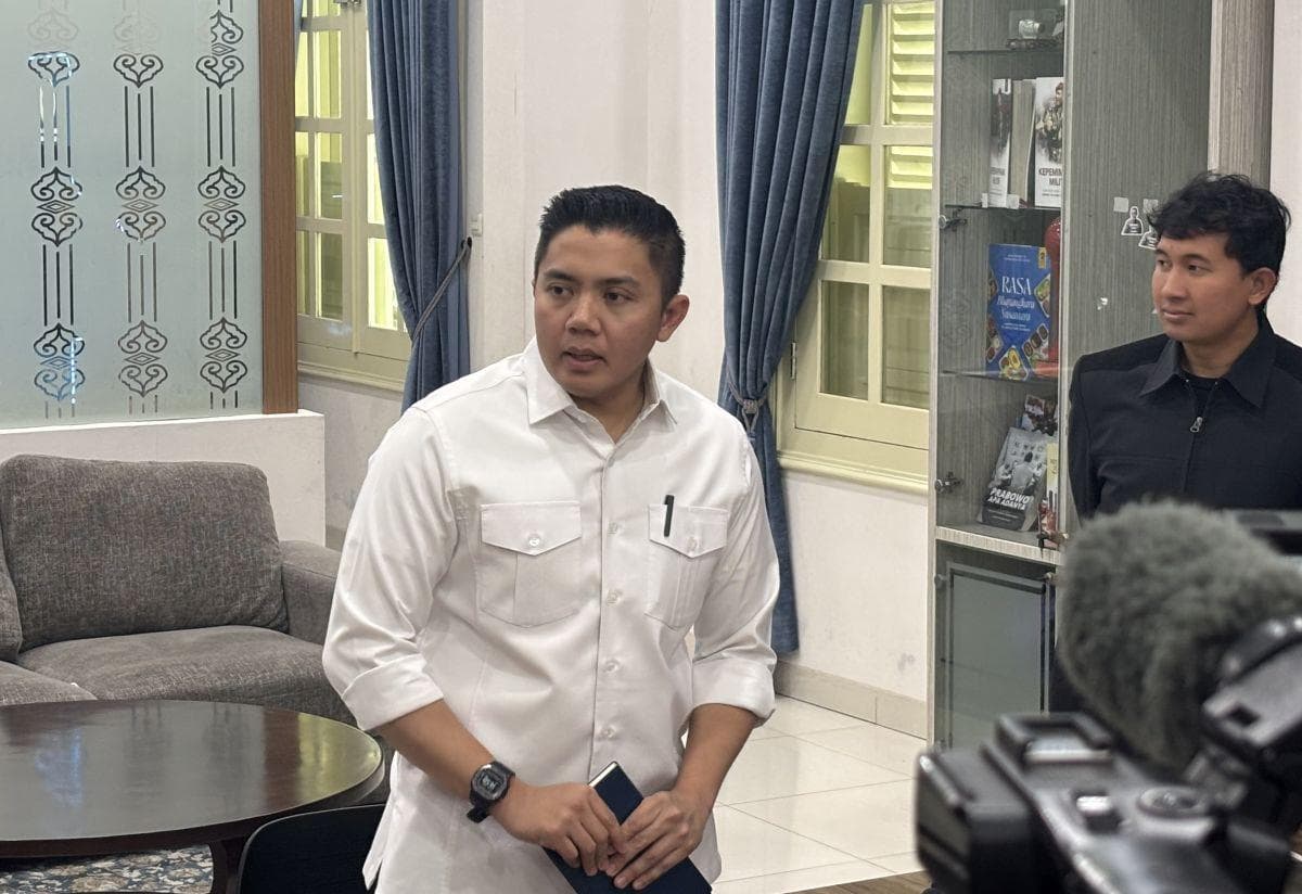 Seskab Teddy Pastikan Guru Tak Diabaikan, Sebut Insentif Naik dan Tunjangan Ditambah Seskab Teddy Pastikan Guru Tak Diabaikan, Sebut Insentif Naik dan Tunjangan Ditambah