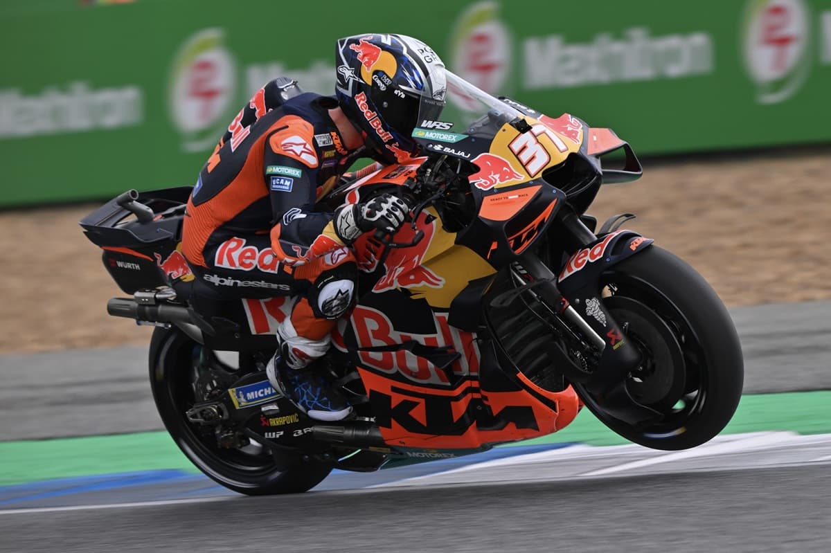 Hasil Sprint Race MotoGP Thailand 2026: Marc Marquez Kena Hukuman, Pedro Acosta Jadi Pemenang! Hasil Sprint Race MotoGP Thailand 2026: Marc Marquez Kena Hukuman, Pedro Acosta Jadi Pemenang!