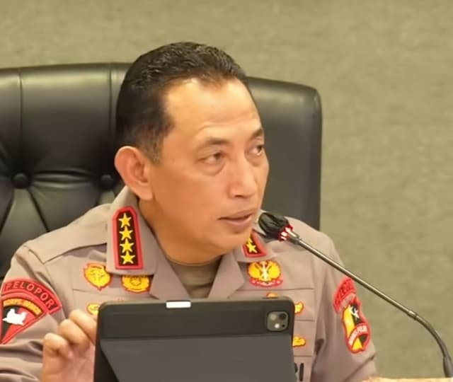 Kapolri Apresiasi Anggota Dicaci saat Demo dan Kapolres Tual yang Tertembak Panah Kapolri Apresiasi Anggota Dicaci saat Demo dan Kapolres Tual yang Tertembak Panah