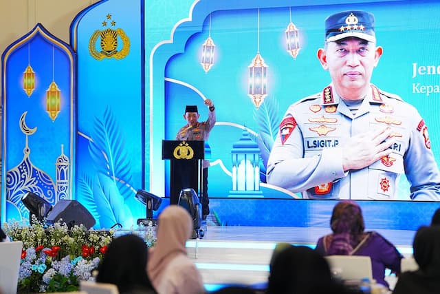 Pesan Kapolri di Hadapan Buruh: Jaga Persatuan-Kesatuan dan Kamtibmas Pesan Kapolri di Hadapan Buruh: Jaga Persatuan-Kesatuan dan Kamtibmas