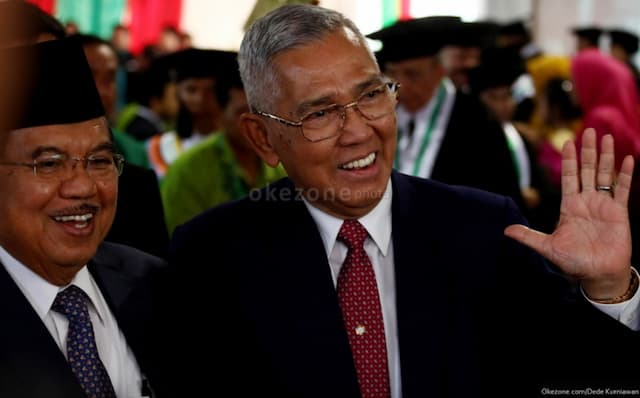Wapres Ke-6 RI Try Sutrisno Wafat, Istana: Kita Berduka Cita Sangat Mendalam Wapres Ke-6 RI Try Sutrisno Wafat, Istana: Kita Berduka Cita Sangat Mendalam