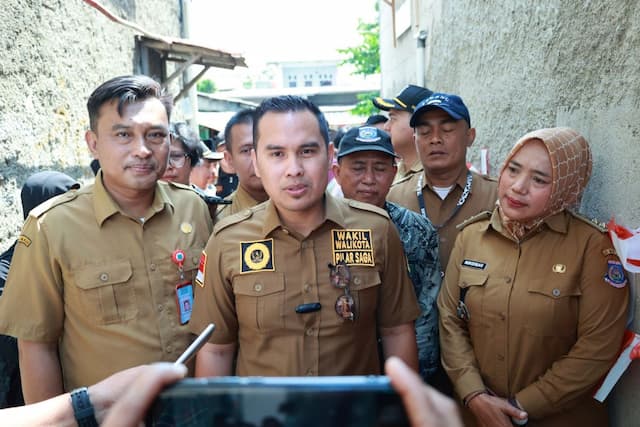 Jaga Kekhusyukan Ramadhan, Pilar Saga: Tertibkan Baliho hingga Bangunan Tak Berizin di Tangsel! Jaga Kekhusyukan Ramadhan, Pilar Saga: Tertibkan Baliho hingga Bangunan Tak Berizin di Tangsel!