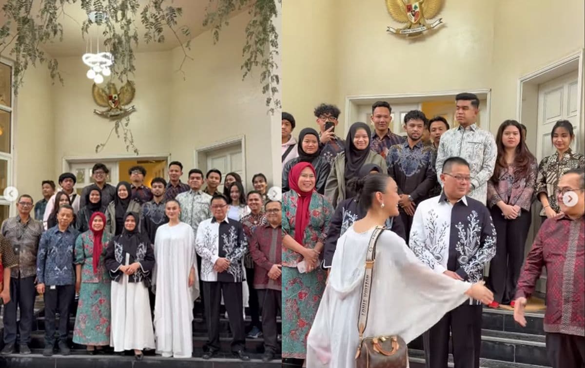 Agnez Mo Pakai Gamis Putih saat Hadiri Bukber di Dubai, Diprediksi Jadi Tren Baju Lebaran Agnez Mo Pakai Gamis Putih saat Hadiri Bukber di Dubai, Diprediksi Jadi Tren Baju Lebaran