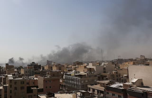 519.042 WNI Ada di Timteng, Kemlu: Perlindungan Jadi Prioritas Utama 519.042 WNI Ada di Timteng, Kemlu: Perlindungan Jadi Prioritas Utama