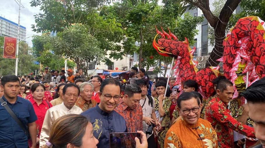 Cap Go Meh di Glodok, Pramono dan Anies Kompak Dikawal Liong Cap Go Meh di Glodok, Pramono dan Anies Kompak Dikawal Liong