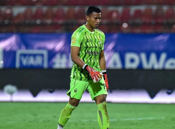 4 Kiper dengan Clean Sheet Terbanyak di Super League 2025-2026, Nomor 1 Benteng Kukuh Persib Bandung 4 Kiper dengan Clean Sheet Terbanyak di Super League 2025-2026, Nomor 1 Benteng Kukuh Persib Bandung