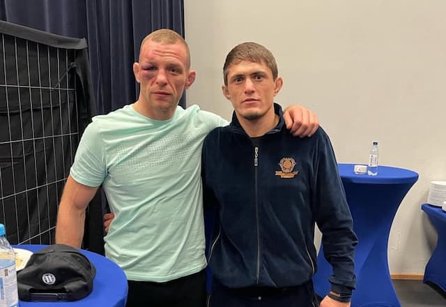 Kisah Heroik Atlet MMA Shamil Musaev, Tak Terima Agama Islam Dihina hingga Banting Lawannya Kisah Heroik Atlet MMA Shamil Musaev, Tak Terima Agama Islam Dihina hingga Banting Lawannya