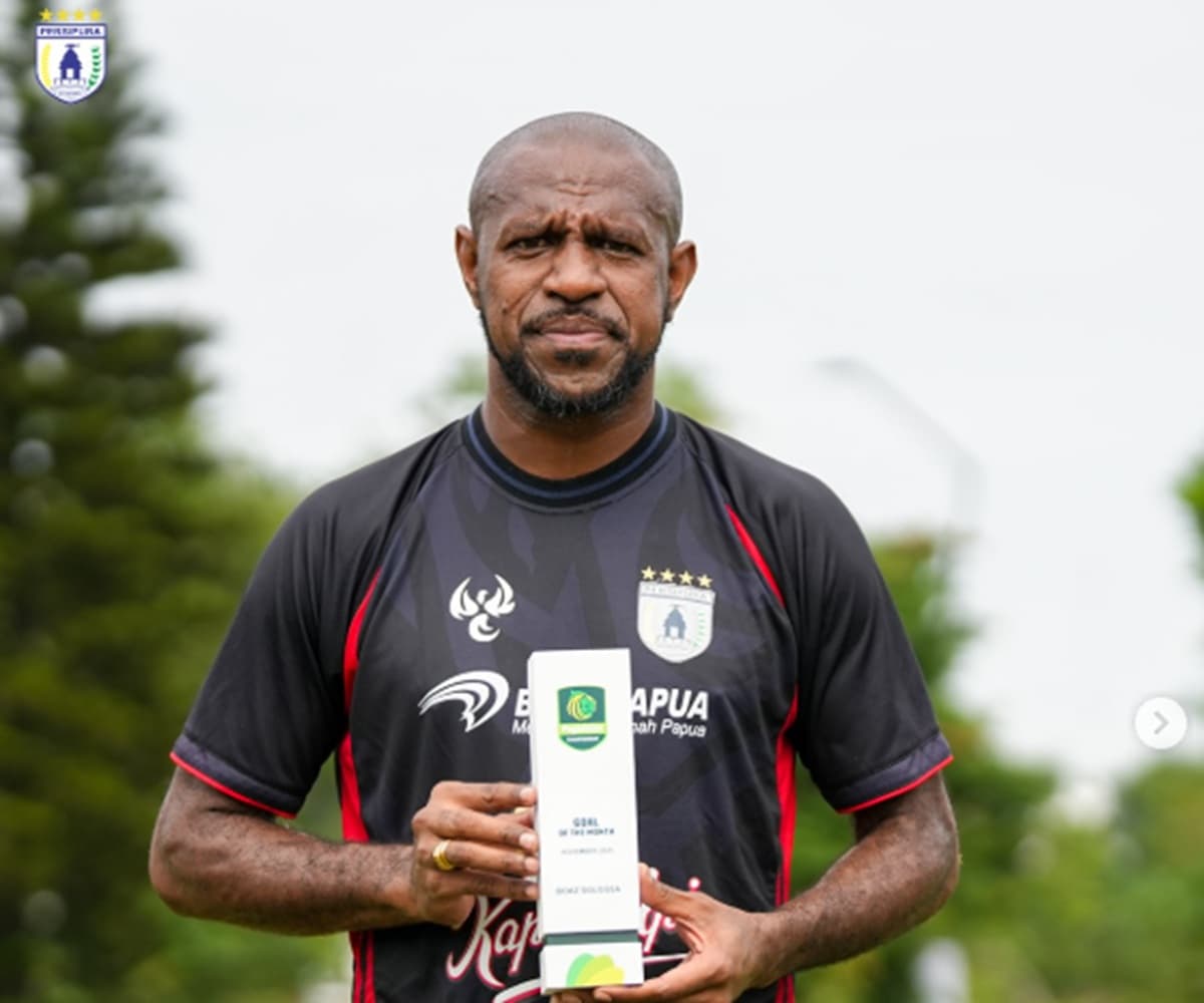 Kisah Rekor Legenda Boaz Solossa yang Sulit Dipecahkan Siapa pun di Liga Indonesia Kisah Rekor Legenda Boaz Solossa yang Sulit Dipecahkan Siapa pun di Liga Indonesia