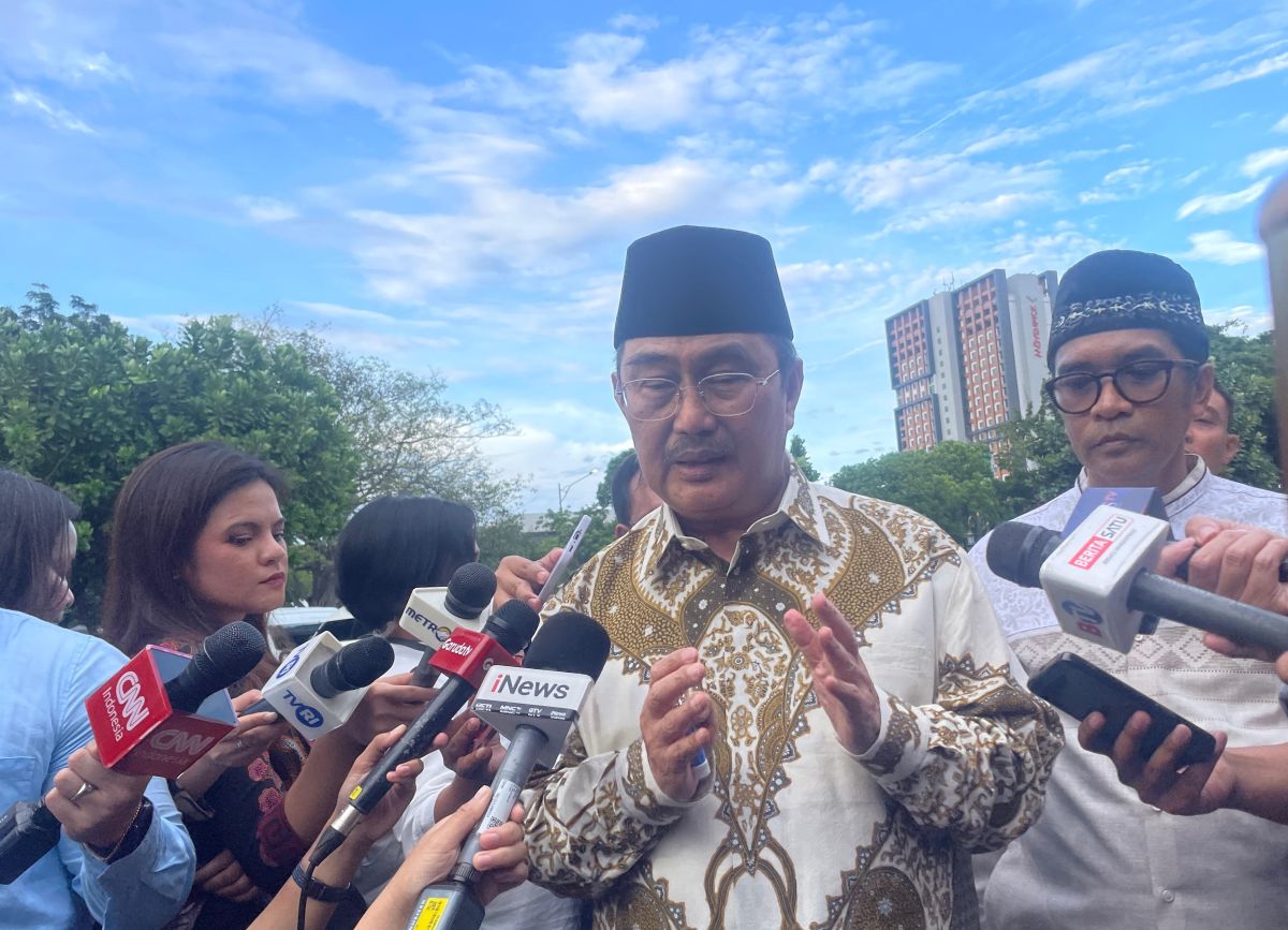 Jimly Asshiddiqie Usul RI Tangguhkan Keanggotaan di BoP Sementara Waktu Jimly Asshiddiqie Usul RI Tangguhkan Keanggotaan di BoP Sementara Waktu