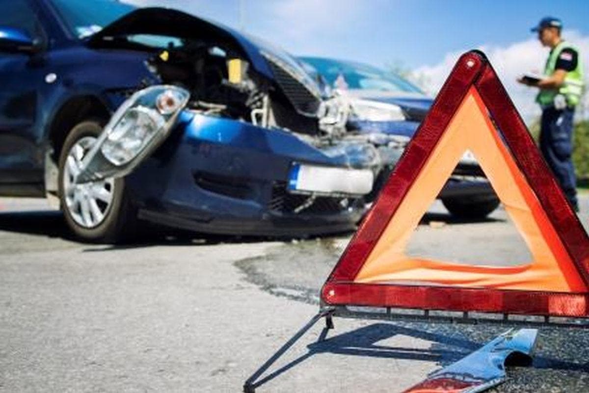 Kecelakaan Beruntun di Tol Cipularang, Petugas Lakukan Evakuasi hingga Atur Lalu Lintas Kecelakaan Beruntun di Tol Cipularang, Petugas Lakukan Evakuasi hingga Atur Lalu Lintas