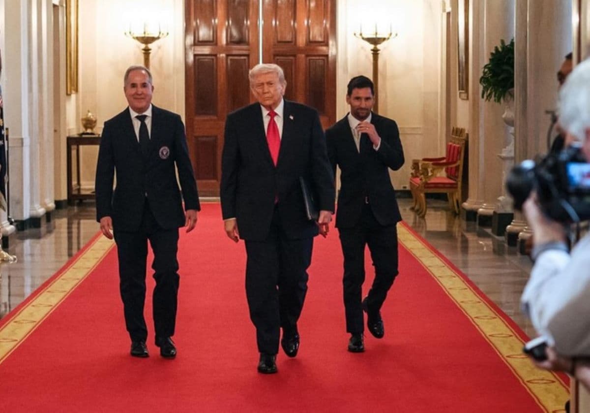 Momen Canggung Lionel Messi saat Donald Trump Puji Cristiano Ronaldo di Gedung Putih Momen Canggung Lionel Messi saat Donald Trump Puji Cristiano Ronaldo di Gedung Putih