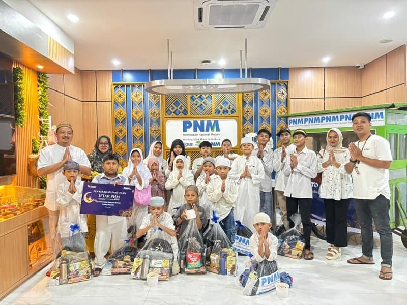 PNM Tebar Kebaikan untuk Anak Yatim dan Dhuafa Seluruh Indonesia PNM Tebar Kebaikan untuk Anak Yatim dan Dhuafa Seluruh Indonesia