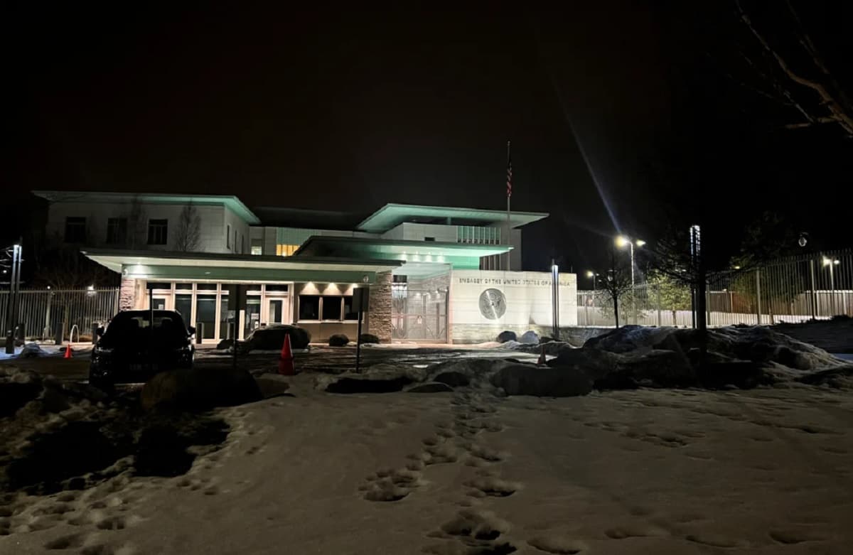 Ledakan Guncang Kedubes AS di Oslo, Saksi Mata Dengar Tiga Dentuman Ledakan Guncang Kedubes AS di Oslo, Saksi Mata Dengar Tiga Dentuman