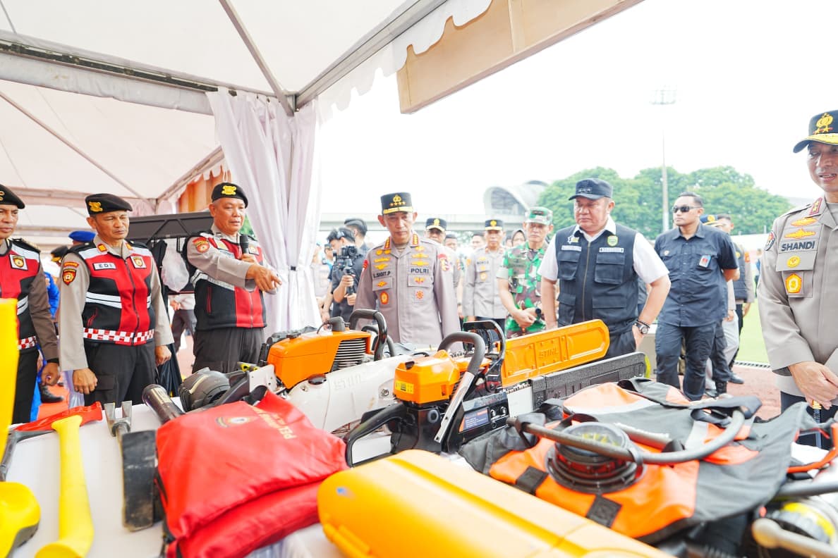Antisipasi Bencana saat Mudik, Kapolri Instruksikan Anak Buah Selalu Siap Siaga Antisipasi Bencana saat Mudik, Kapolri Instruksikan Anak Buah Selalu Siap Siaga