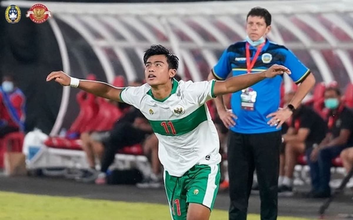 IFAB Larang Lemparan ke Dalam Pratama Arhan Eksis di Sepakbola Internasional? IFAB Larang Lemparan ke Dalam Pratama Arhan Eksis di Sepakbola Internasional?