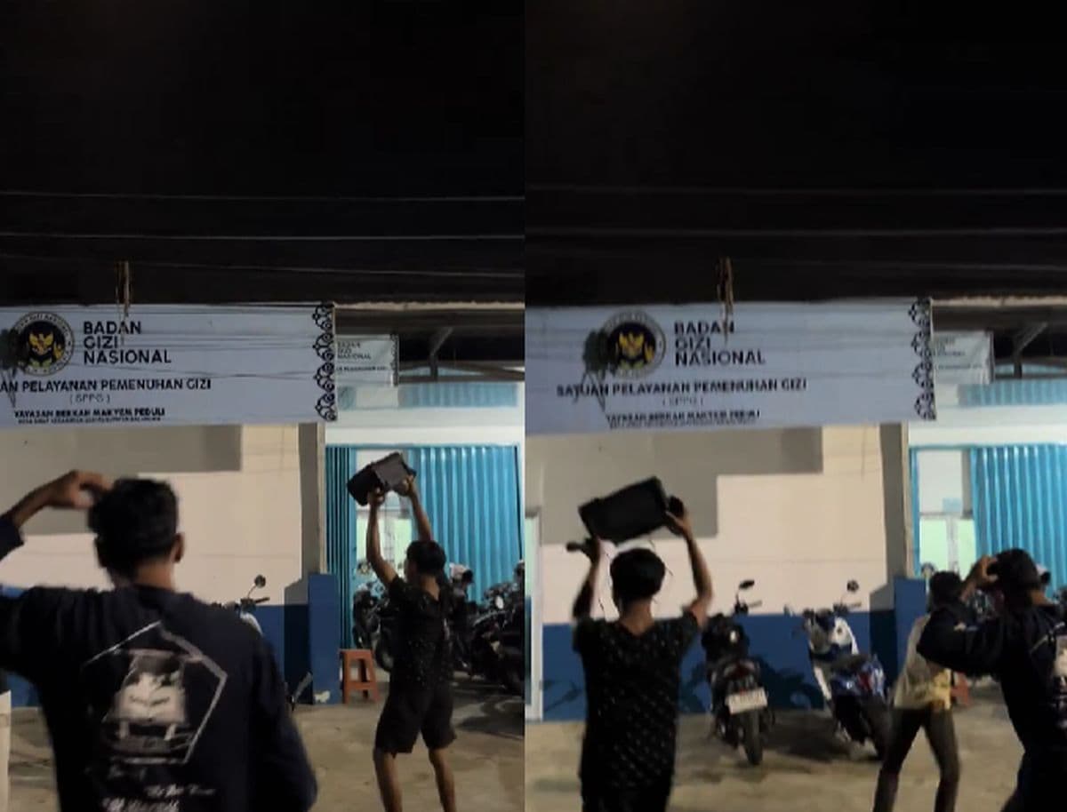 Viral! Tingkah Kocak Sejumlah Pemuda Bangunkan Sahur Karyawan SPPG dengan Lagu Unik MBG Viral! Tingkah Kocak Sejumlah Pemuda Bangunkan Sahur Karyawan SPPG dengan Lagu Unik MBG