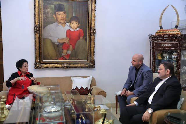 Terima Dubes Iran, Megawati Beri Ucapan Selamat Atas Penunjukkan Mojtaba Khamenei Terima Dubes Iran, Megawati Beri Ucapan Selamat Atas Penunjukkan Mojtaba Khamenei