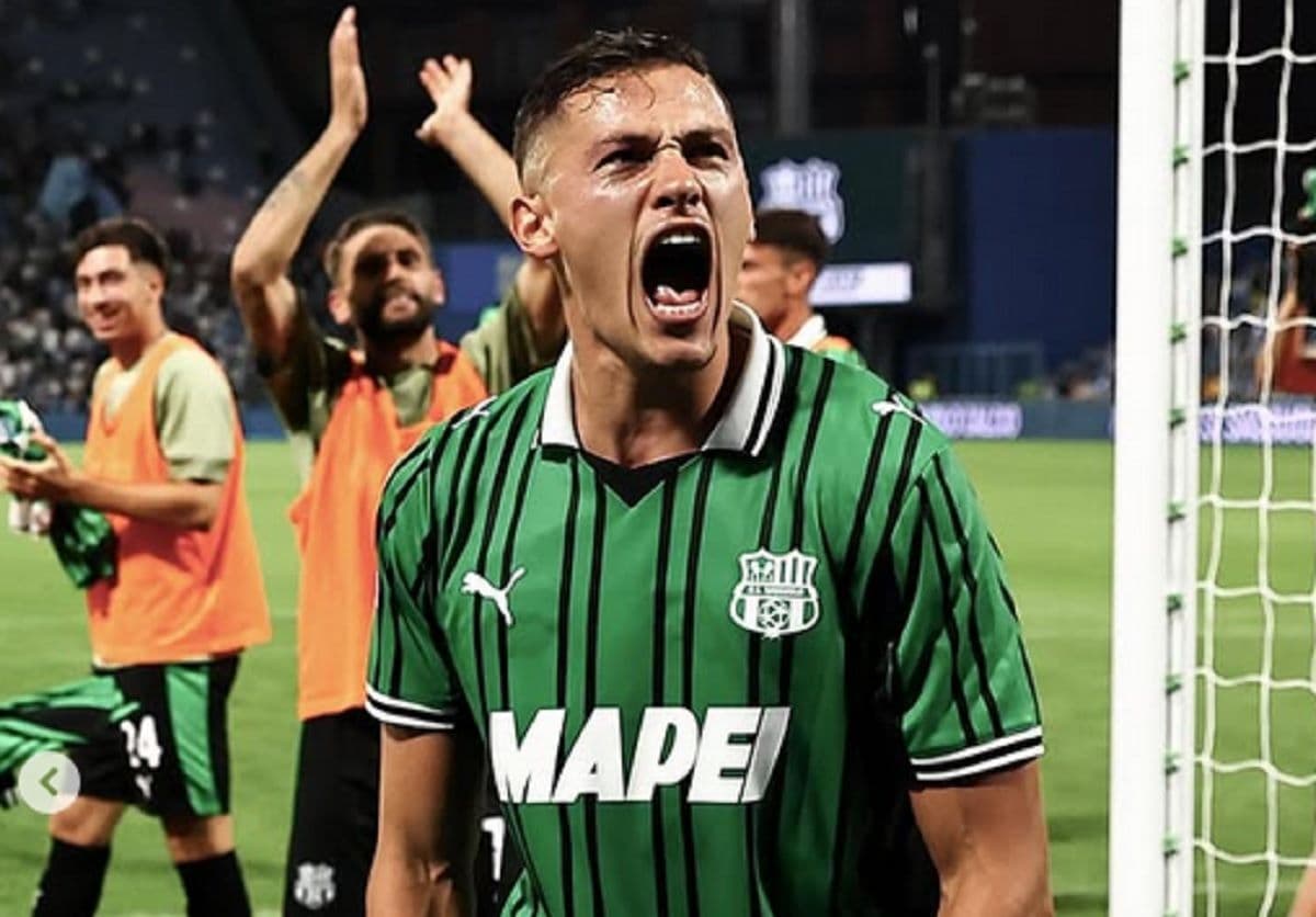 Luar Biasa! Kapten Timnas Indonesia Jay Idzes Disamakan dengan Bek Seharga Rp1,27 Triliun! Luar Biasa! Kapten Timnas Indonesia Jay Idzes Disamakan dengan Bek Seharga Rp1,27 Triliun!