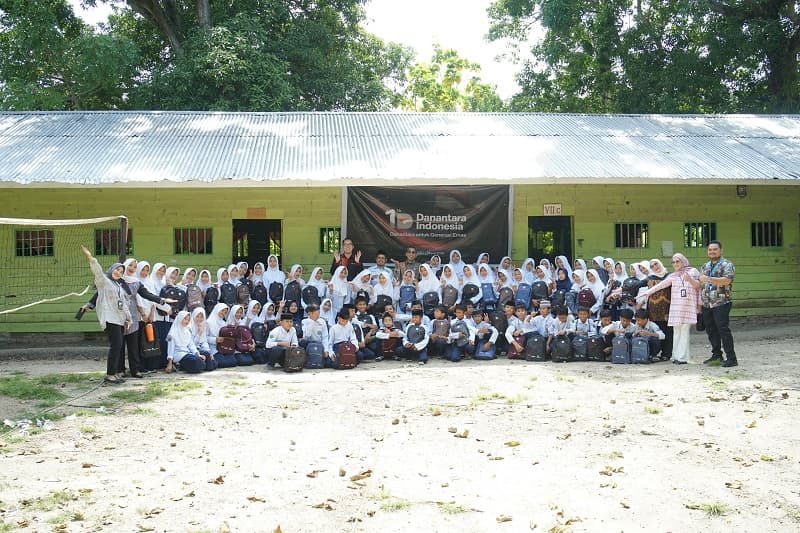 Satu Tahun Danantara Indonesia, Pegadaian Dukung Pemerintah Cetak Generasi Emas Satu Tahun Danantara Indonesia, Pegadaian Dukung Pemerintah Cetak Generasi Emas