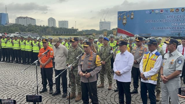 Polri Bakal Terapkan Rekayasa Lalin di Jalur Tol hingga Arteri saat Arus Mudik 2026 Polri Bakal Terapkan Rekayasa Lalin di Jalur Tol hingga Arteri saat Arus Mudik 2026