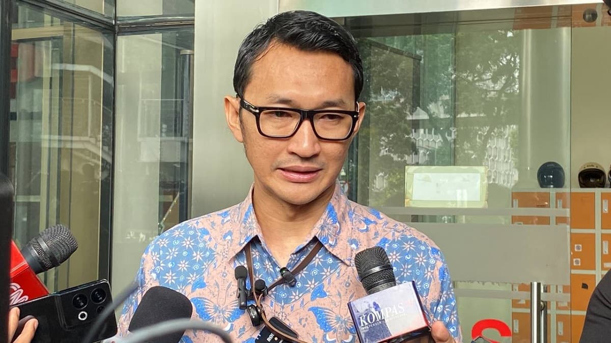 13 Orang Kena OTT di Cilacap Dibawa ke KPK, Bupati hingga Pejabat Pemkab 13 Orang Kena OTT di Cilacap Dibawa ke KPK, Bupati hingga Pejabat Pemkab