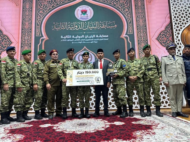 Anggota Pasukan Elite TNI Prada Nawawi Juara Musabaqoh Hifdzil Quran 30 Juz di Libya Anggota Pasukan Elite TNI Prada Nawawi Juara Musabaqoh Hifdzil Quran 30 Juz di Libya