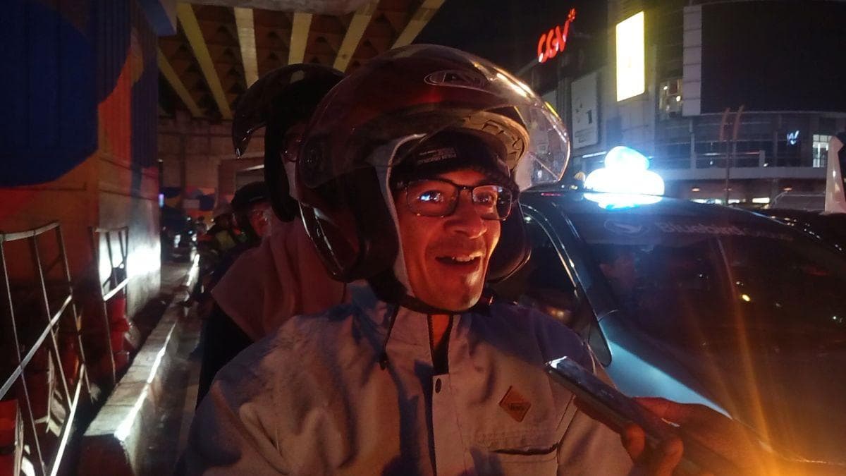 H-6 Lebaran, Pemudik Motor Mulai Padati Jalan Kalimalang Bekasi H-6 Lebaran, Pemudik Motor Mulai Padati Jalan Kalimalang Bekasi