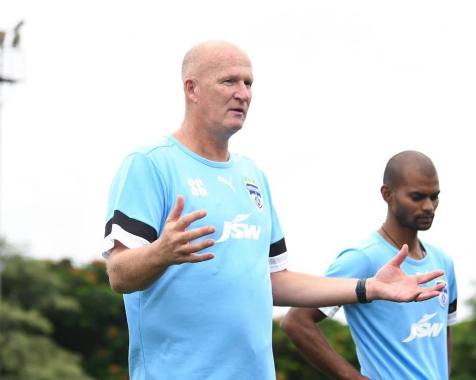 Simon Grayson Antusias Jadi Asisten Pelatih John Herdman di Timnas Indonesia Simon Grayson Antusias Jadi Asisten Pelatih John Herdman di Timnas Indonesia