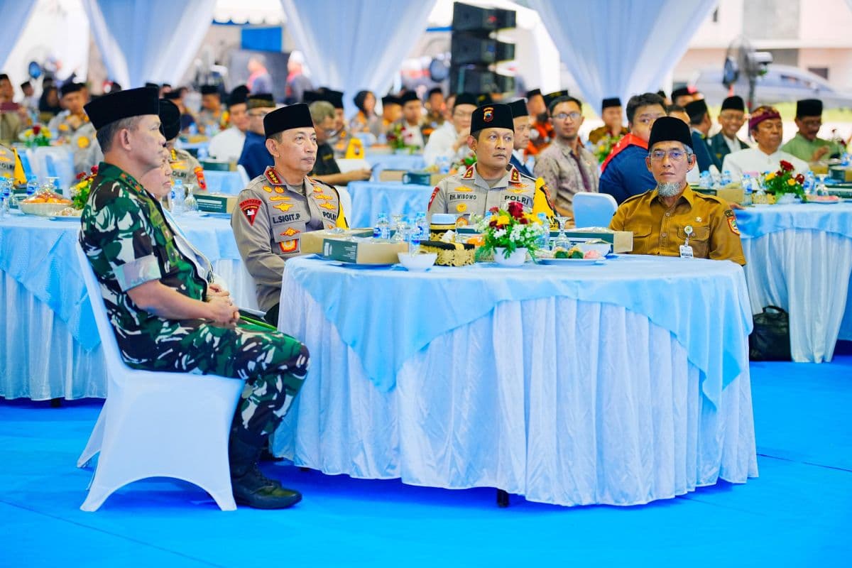 Kapolri: Persatuan Bangsa Kunci Wujudkan Indonesia Emas 2045 Kapolri: Persatuan Bangsa Kunci Wujudkan Indonesia Emas 2045