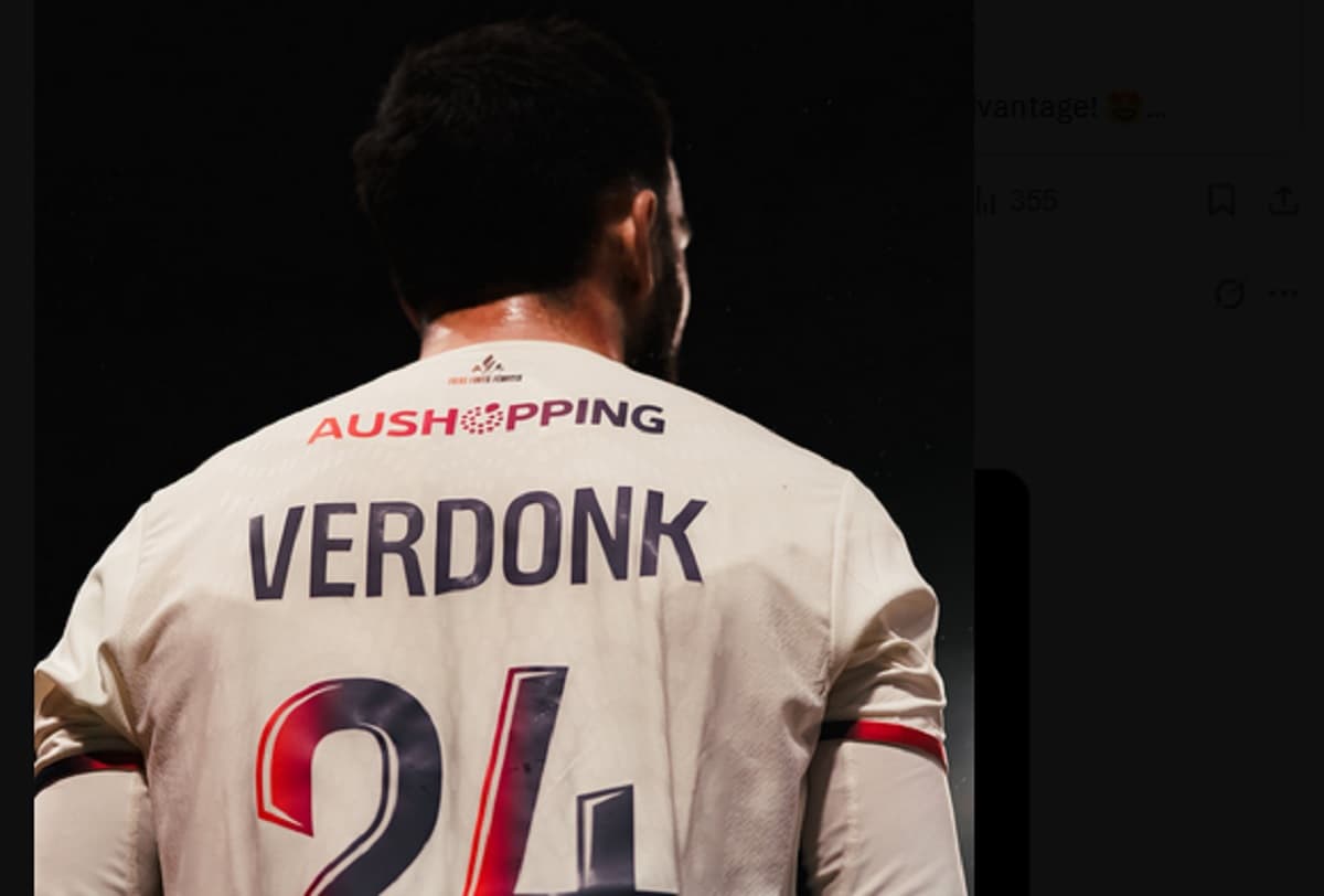 Pesan Pemain Timnas Indonesia Calvin Verdonk di Tengah Laga Stade Rennes vs LOSC Lille Pesan Pemain Timnas Indonesia Calvin Verdonk di Tengah Laga Stade Rennes vs LOSC Lille