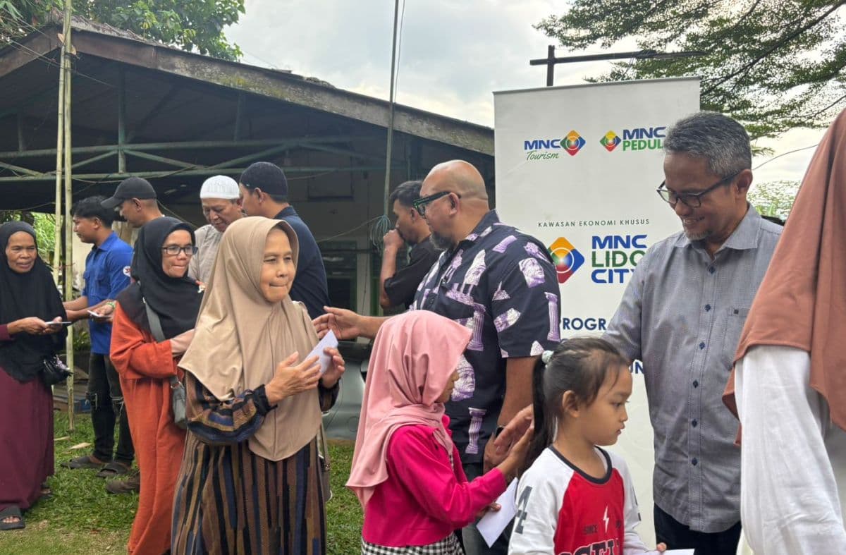 KEK MNC Lido City dan MNC Peduli Gelar Santunan Anak Yatim dan Dhuafa di Bazar Ramadhan Soekarno Park KEK MNC Lido City dan MNC Peduli Gelar Santunan Anak Yatim dan Dhuafa di Bazar Ramadhan Soekarno Park