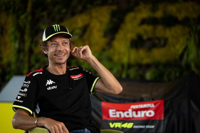 Legenda MotoGP Kaget Dengar Valentino Rossi Tak Pernah Kena Arm Pump Legenda MotoGP Kaget Dengar Valentino Rossi Tak Pernah Kena Arm Pump
