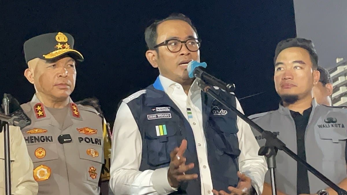 Puncak Arus Mudik 2026, Jumlah Penumpang di Pelabuhan Merak Capai 12.680 Orang Puncak Arus Mudik 2026, Jumlah Penumpang di Pelabuhan Merak Capai 12.680 Orang