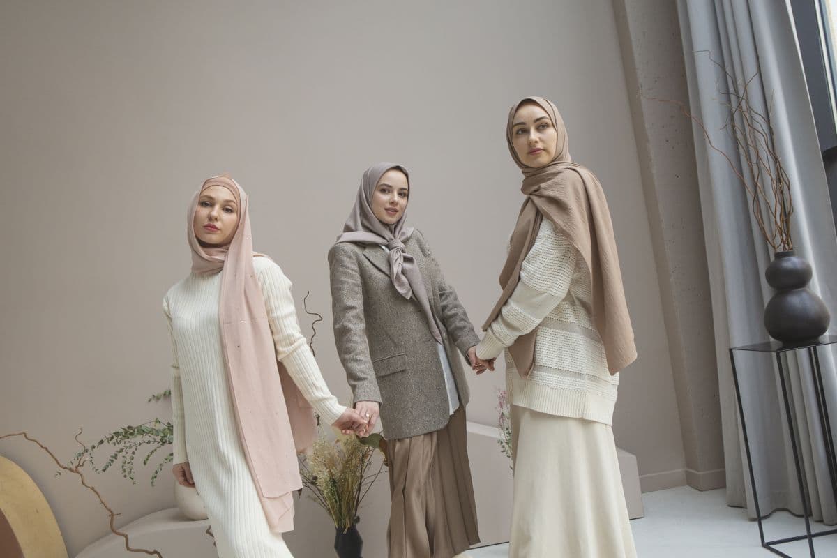 Tak Punya Baju Baru, Ini 3 Tips Tetap Stylish Lebaran di Hari Kedua Tak Punya Baju Baru, Ini 3 Tips Tetap Stylish Lebaran di Hari Kedua