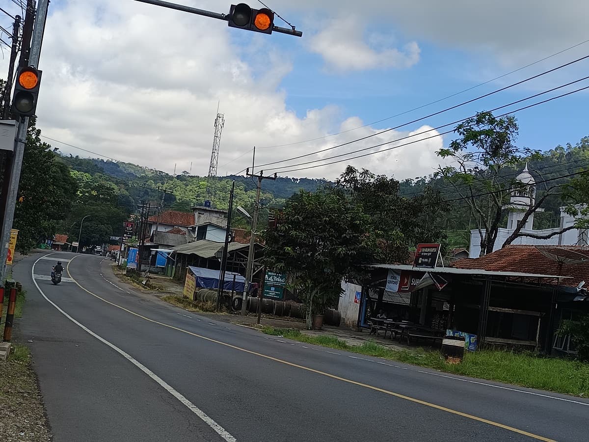 H-1 Lebaran 2026, Arus Lalin Lingkar Gentong Lengang dari Kendaraan Pemudik H-1 Lebaran 2026, Arus Lalin Lingkar Gentong Lengang dari Kendaraan Pemudik