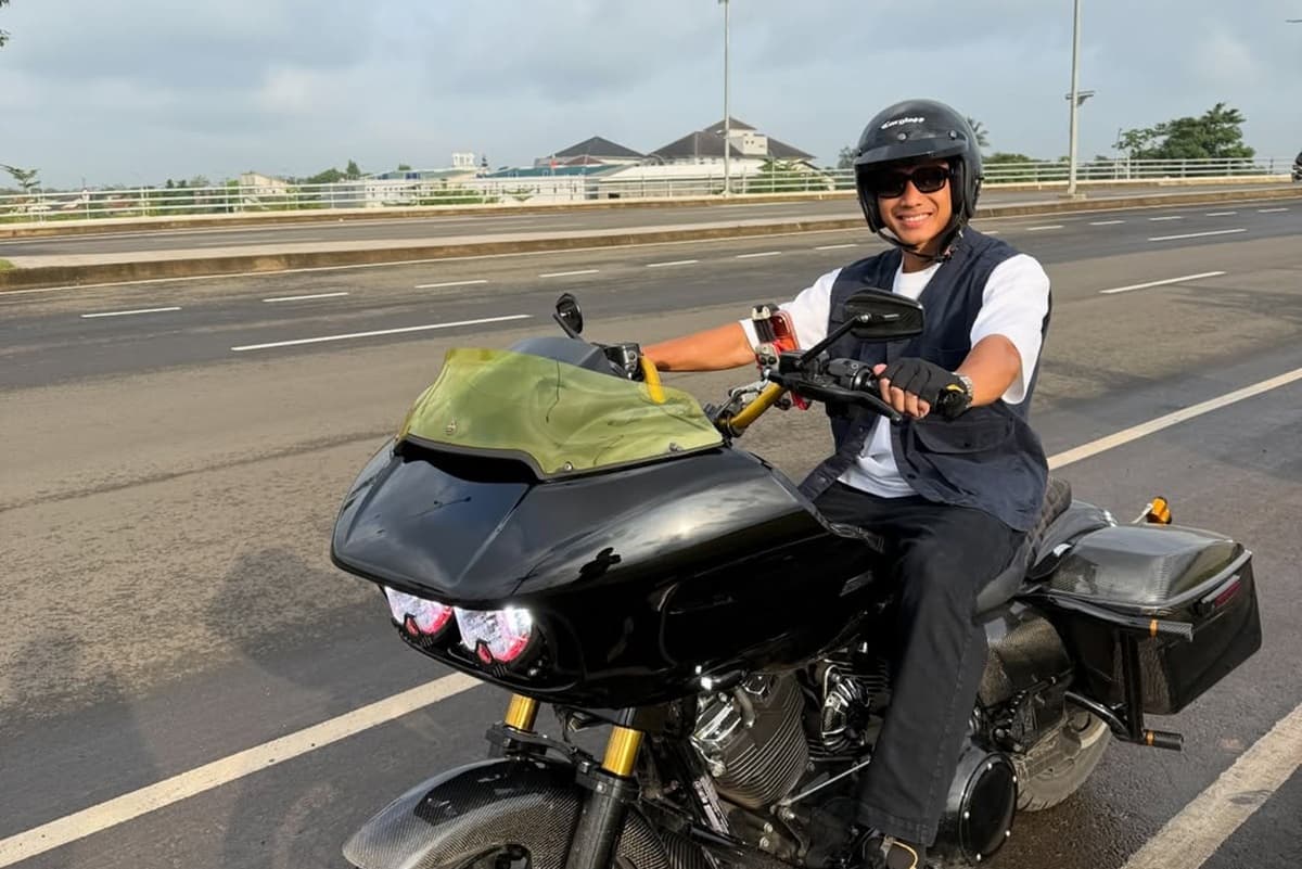 Cara Unik Rizky Ridho Habiskan Libur Lebaran: Ingin Silaturahmi demi THR! Cara Unik Rizky Ridho Habiskan Libur Lebaran: Ingin Silaturahmi demi THR!