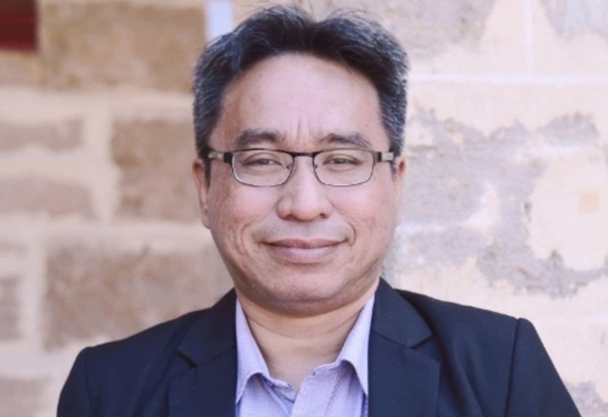 Di Mana Letak Kemanusiaan di Tengah Perang? Di Mana Letak Kemanusiaan di Tengah Perang?