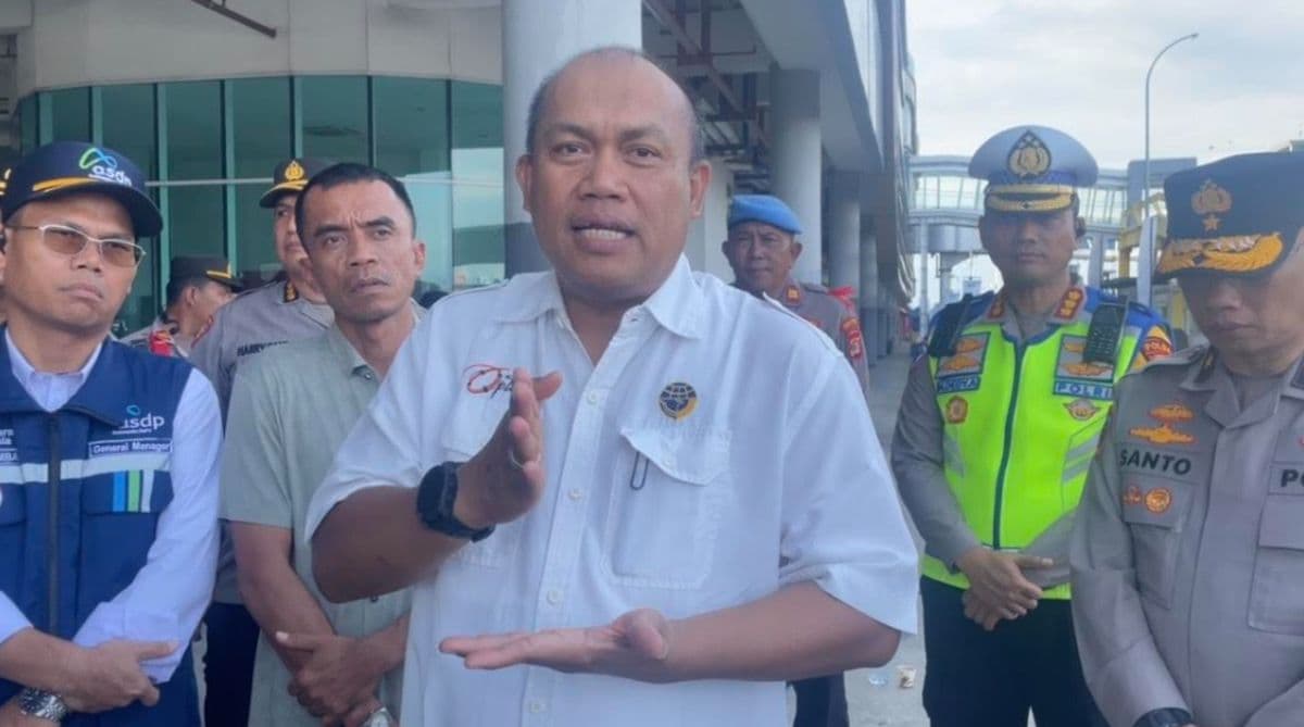 Arus Balik, Kendaraan di Bakauheni Bakal Dialihkan ke Pelabuhan Wira Beton jika Membeludak Arus Balik, Kendaraan di Bakauheni Bakal Dialihkan ke Pelabuhan Wira Beton jika Membeludak