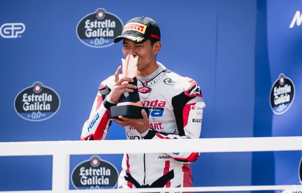 Adu Prestasi Pembalap Moto3 Veda Ega Pratama dengan Hakim Danish sang Rider Malaysia Adu Prestasi Pembalap Moto3 Veda Ega Pratama dengan Hakim Danish sang Rider Malaysia