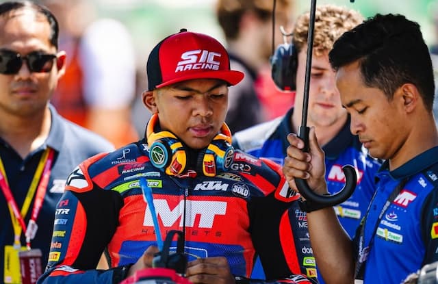 Pengamat Malaysia Klaim Hakim Danish Segera Ikuti Jejak Veda Ega Naik Podium di Moto3 2026 Pengamat Malaysia Klaim Hakim Danish Segera Ikuti Jejak Veda Ega Naik Podium di Moto3 2026