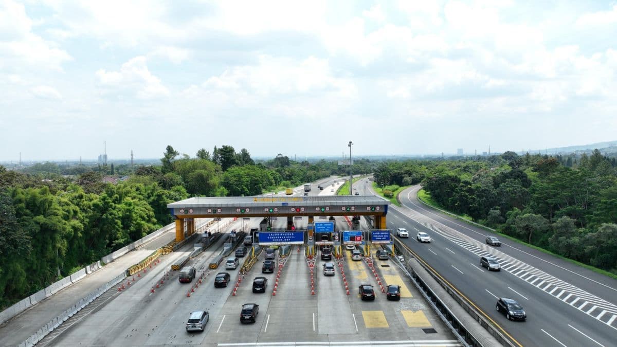 One Way-Contraflow Disiapkan Hadapi Puncak Arus Balik Kedua pada 29 Maret One Way-Contraflow Disiapkan Hadapi Puncak Arus Balik Kedua pada 29 Maret