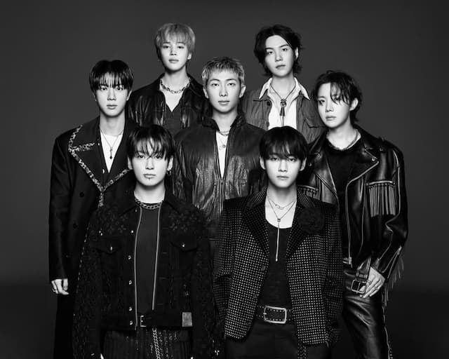 BTS Cetak Rekor Baru, Penjualan ARIRANG Capai 4,16 Juta Kopi BTS Cetak Rekor Baru, Penjualan ARIRANG Capai 4,16 Juta Kopi