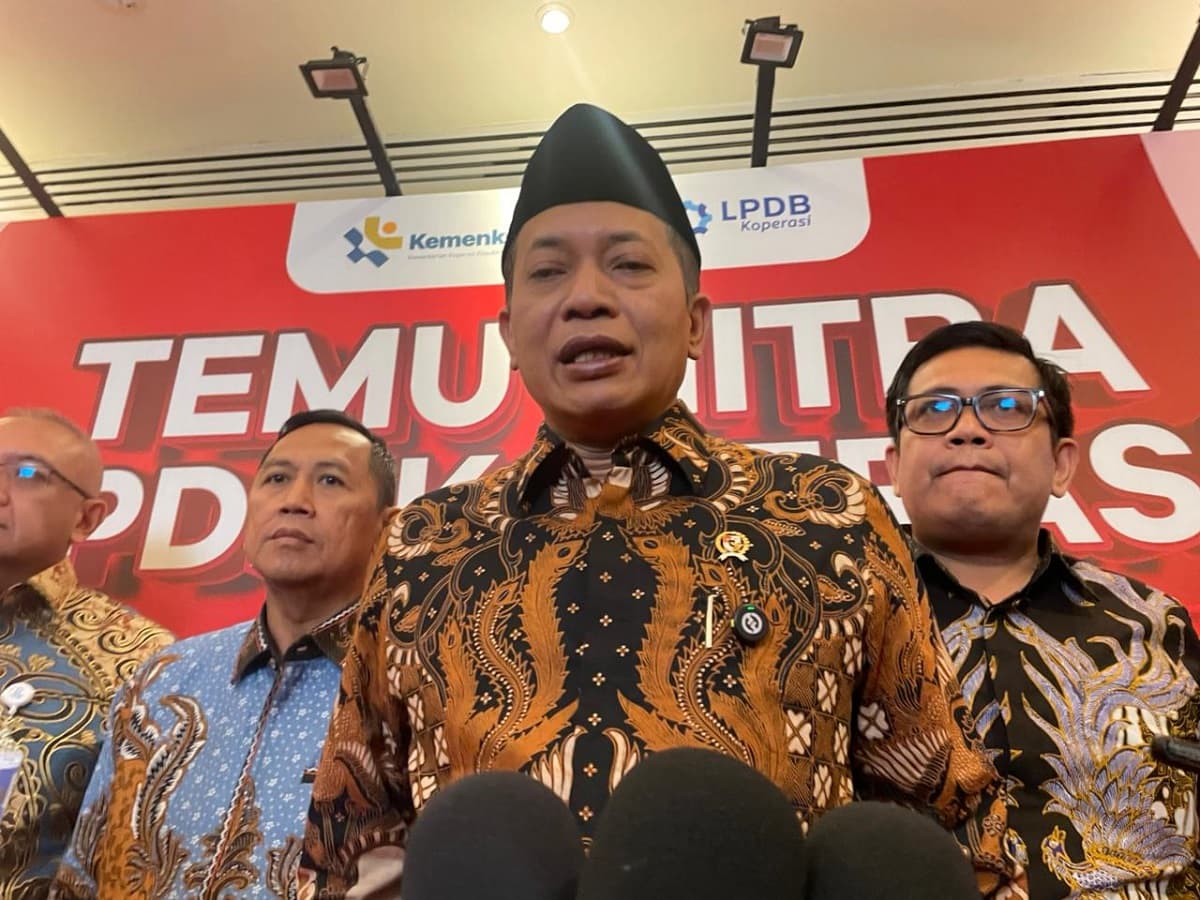 Menkop Tegaskan Koperasi untuk Ekspansi ke Sektor Strategis Menkop Tegaskan Koperasi untuk Ekspansi ke Sektor Strategis