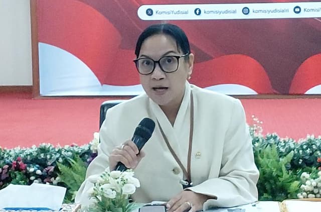 KY Buka Pendaftaran 14 Calon Hakim, Cek Kursi yang Dibutuhkan KY Buka Pendaftaran 14 Calon Hakim, Cek Kursi yang Dibutuhkan