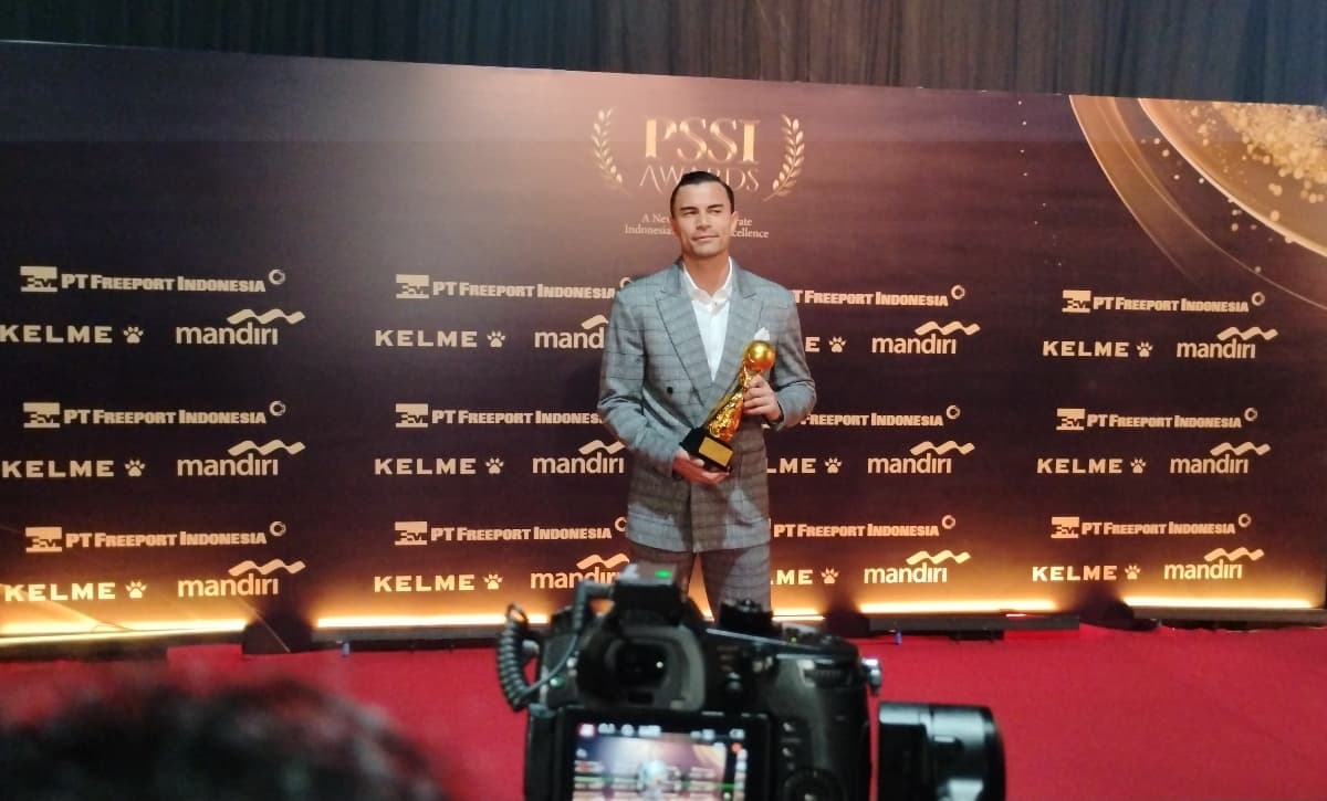 PSSI Awards 2026: Sabet Penghargaan Penyelamatan Terbaik, Emil Audero Lebih Semangat Bela Timnas Indonesia PSSI Awards 2026: Sabet Penghargaan Penyelamatan Terbaik, Emil Audero Lebih Semangat Bela Timnas Indonesia